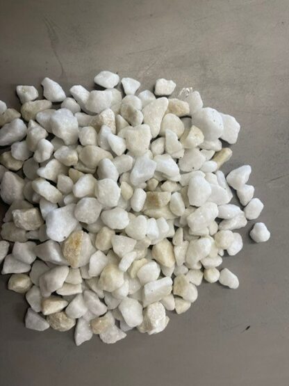 GLACIER WHITE CHIPPINGS 14MM/5MM BULK/HALF BULK BAGS
