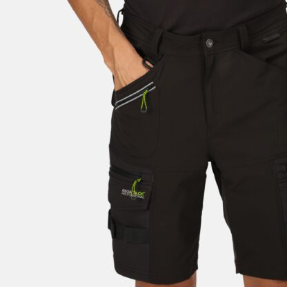 TRJ494 - REGATTA INFILTRATE SHORT BLACK - - Image 2