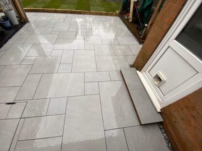 20MM KANDLA GREY PORCELAIN PATIO PACK 21.06M2 - Image 3